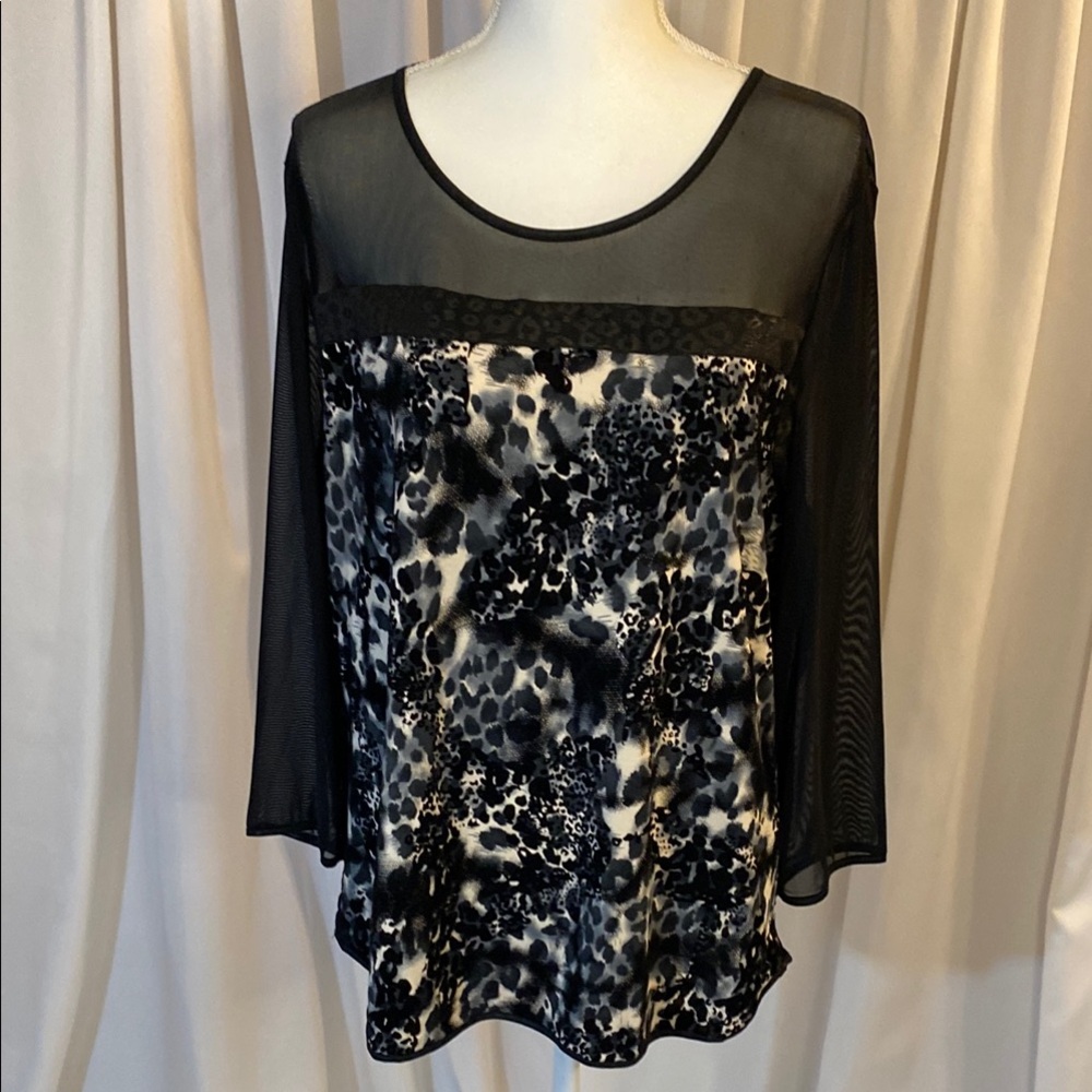 P Lucas Milano Black and White Embellished Blouse